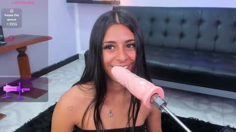 Daniela  online show from 11, 2, 2025