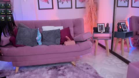 Daniela  online show from 7, 2, 2026