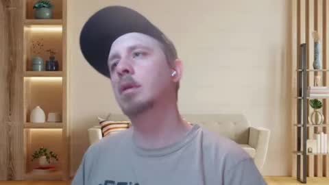 Snapshot of dabbydaddy25 chatting on 24, 7, 2026 dabbydaddy25 online show from 24, 7, 2026