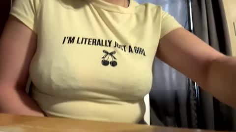 dabqueen_1994 online show from 28, 3, 2026