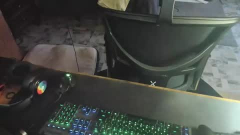 Daddy online show from 25, 2, 2026