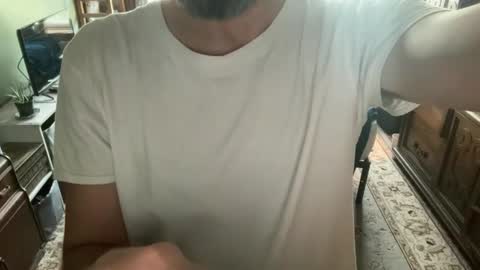 Snapshot of daddnextdoor chatting on 28, 9, 2025 daddnextdoor online show from 28, 9, 2025