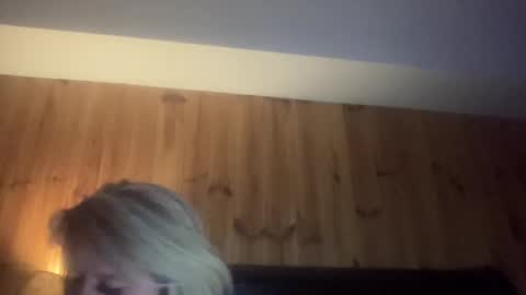 Snapshot of daddyandcunt chatting on 23, 12, 2024 married couple smoking sucking and partying online show from 23, 12, 2024