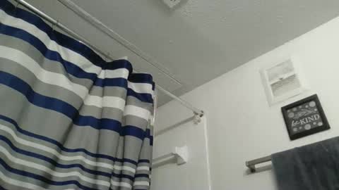 Snapshot of daddybbc52 chatting on 5, 6, 2026 Rashaudrodz.. online show from 5, 6, 2026