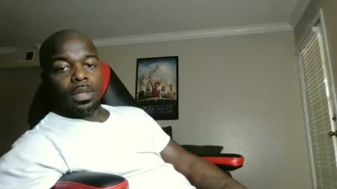 Snapshot of daddybbc52 chatting on 3, 7, 2026 Rashaudrodz.. online show from 3, 7, 2026
