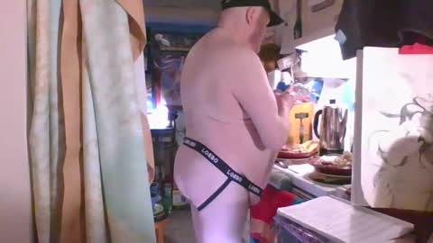 Daddy online show from 18, 3, 2026