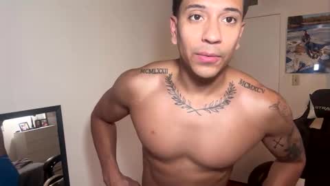 Snapshot of daddyfit95 chatting on 5, 6, 2026 daddyfit95 online show from 5, 6, 2026