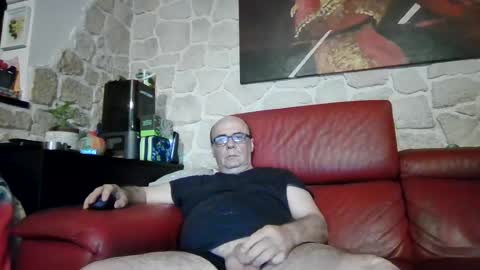 Snapshot of daddyhot2 chatting on 27, 6, 2026 daddyhot2 online show from 27, 6, 2026