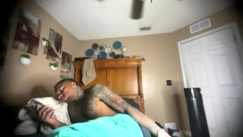 Snapshot of daddyjanimal chatting on 8, 5, 2026 sexy tatted king bbc online show from 8, 5, 2026