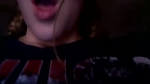 Snapshot of daddylookatmylonglegs chatting on 26, 9, 2025 Caroline online show from 26, 9, 2025