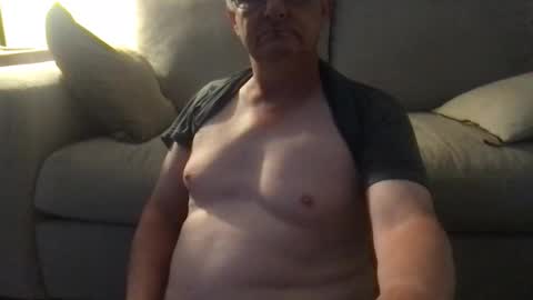 daddymike92883_1 online show from 12, 3, 2025