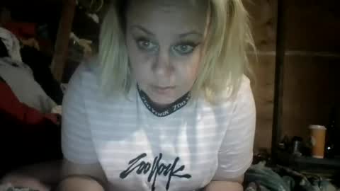 Snapshot of daddysg1rl123 chatting on 30, 6, 2026 daddysg1rl123 online show from 30, 6, 2026