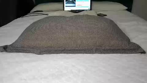 Snapshot of daddyslittleebony chatting on 2, 11, 2025 daddyslittleebony online show from 2, 11, 2025