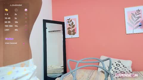 Anny  online show from 4, 12, 2024