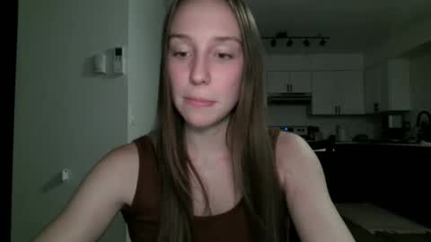 Snapshot of daddysssgoodgirl chatting on 9, 10, 2025 daddys good girl online show from 9, 10, 2025