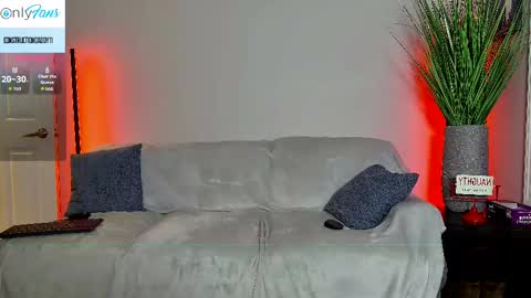 ConstructionDaddy and Lady Luna online show from 1, 10, 2025