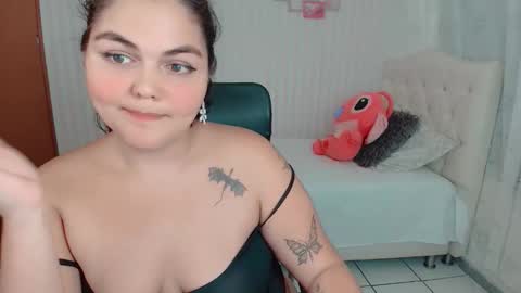 daeneryslove_doll online show from 4, 10, 2025