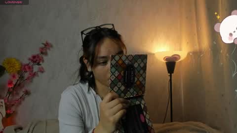 Snapshot of dafnemel chatting on 22, 4, 2026 dafnemel online show from 22, 4, 2026