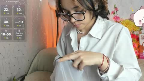 Snapshot of dafnemel chatting on 12, 5, 2026 dafnemel online show from 12, 5, 2026
