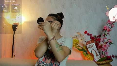 Snapshot of dafnemel chatting on 21, 5, 2026 dafnemel online show from 21, 5, 2026