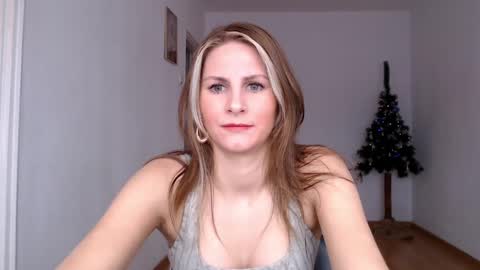 Snapshot of dagmariepiquant chatting on 16, 12, 2024 Dagmarie online show from 16, 12, 2024