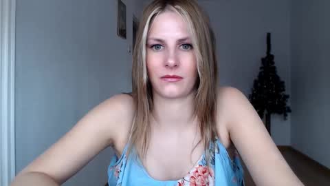 Snapshot of dagmariepiquant chatting on 19, 12, 2024 Dagmarie online show from 19, 12, 2024