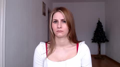 Snapshot of dagmariepiquant chatting on 7, 1, 2025 Dagmarie online show from 7, 1, 2025