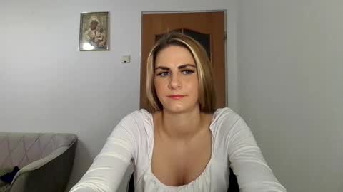 Snapshot of dagmariepiquant chatting on 11, 2, 2025 Dagmarie online show from 11, 2, 2025