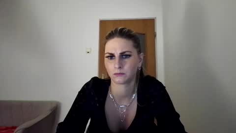 Snapshot of dagmariepiquant chatting on 17, 2, 2025 Dagmarie online show from 17, 2, 2025