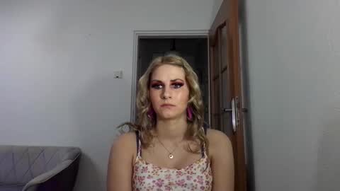 Snapshot of dagmariepiquant chatting on 11, 3, 2025 Dagmarie online show from 11, 3, 2025