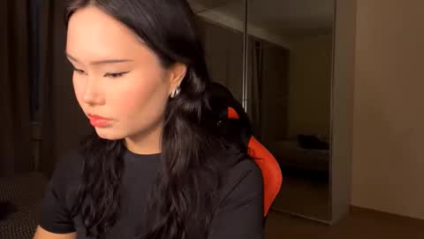 Scarlett online show from 23, 11, 2025