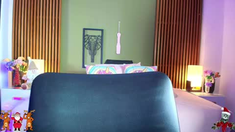  Dahiana  online show from 22, 12, 2024