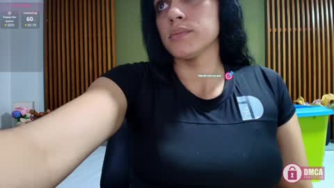  Dahiana  online show from 25, 1, 2025