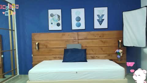  Dahiana  online show from 8, 3, 2025