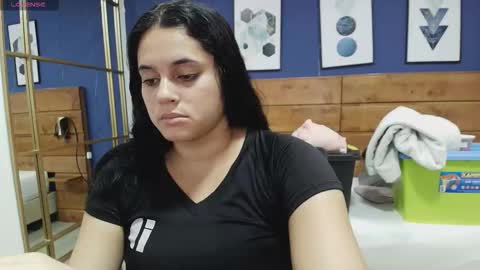  Dahiana  online show from 25, 9, 2025