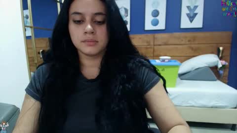  Dahiana  online show from 1, 11, 2025