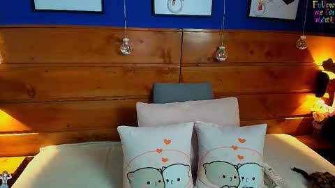  Dahiana  online show from 29, 11, 2025