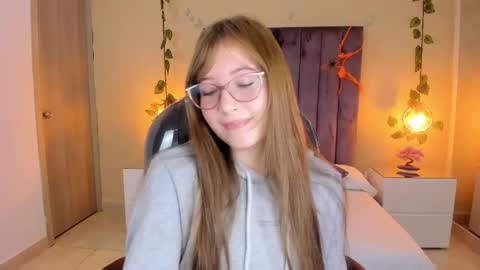 Dahlia online show from 16, 10, 2025