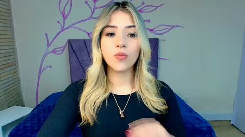 Snapshot of dahliamoore chatting on 23, 1, 2025 Dahlia online show from 23, 1, 2025