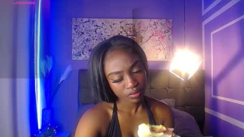 Snapshot of dahyan_ chatting on 1, 11, 2025 DAHYAN online show from 1, 11, 2025