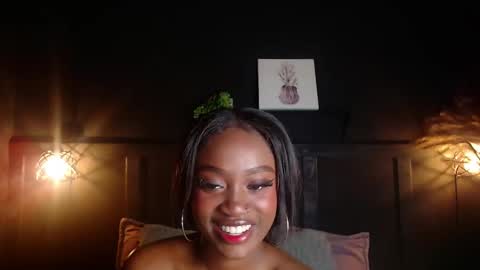 Snapshot of dahyan_ chatting on 7, 11, 2025 DAHYAN online show from 7, 11, 2025