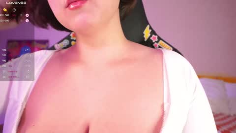 Cute DianaOnline mostly at 8pm-0000 am UK TimeTuesday and Wednesday off online show from 6, 3, 2025