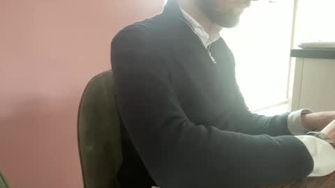 Your daily dose online show from 10, 4, 2026