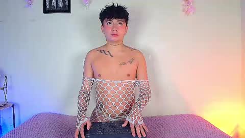 Snapshot of daimond_cooper chatting on 23, 6, 2026 daimond cooper online show from 23, 6, 2026