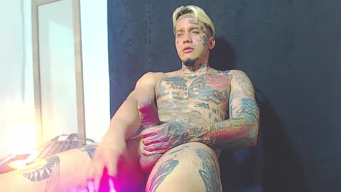 Daimond hope666 online show from 17, 1, 2025