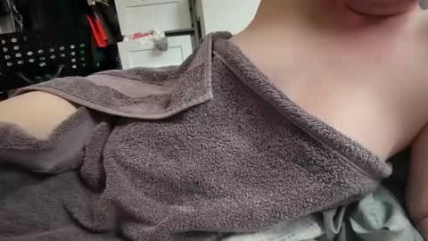 Mx Mommy Moo online show from 11, 4, 2026