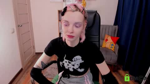 daisy__sweet online show from 3, 2, 2026