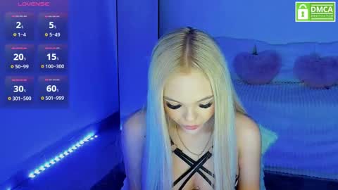 Snapshot of daisy_abby03 chatting on 13, 2, 2026 DaIsy Abby online show from 13, 2, 2026