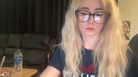 DaisyDivine online show from 13, 10, 2025