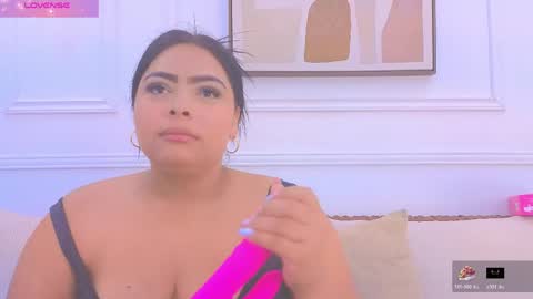 Snapshot of daisy_price chatting on 8, 5, 2026 Daisy Price online show from 8, 5, 2026